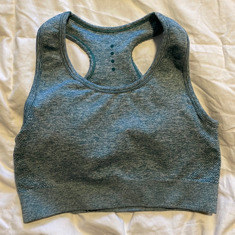KORA seamless sports bra